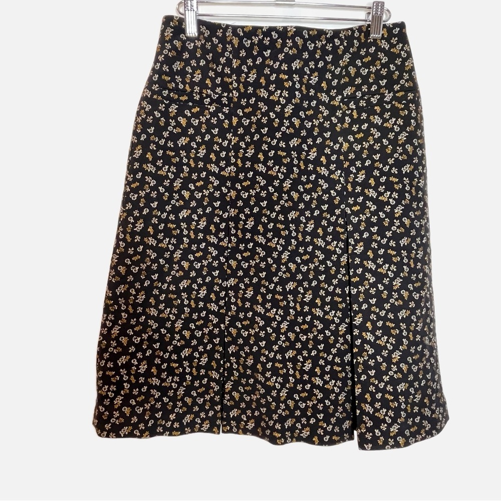 Trademark | Floral Pleated Skirt